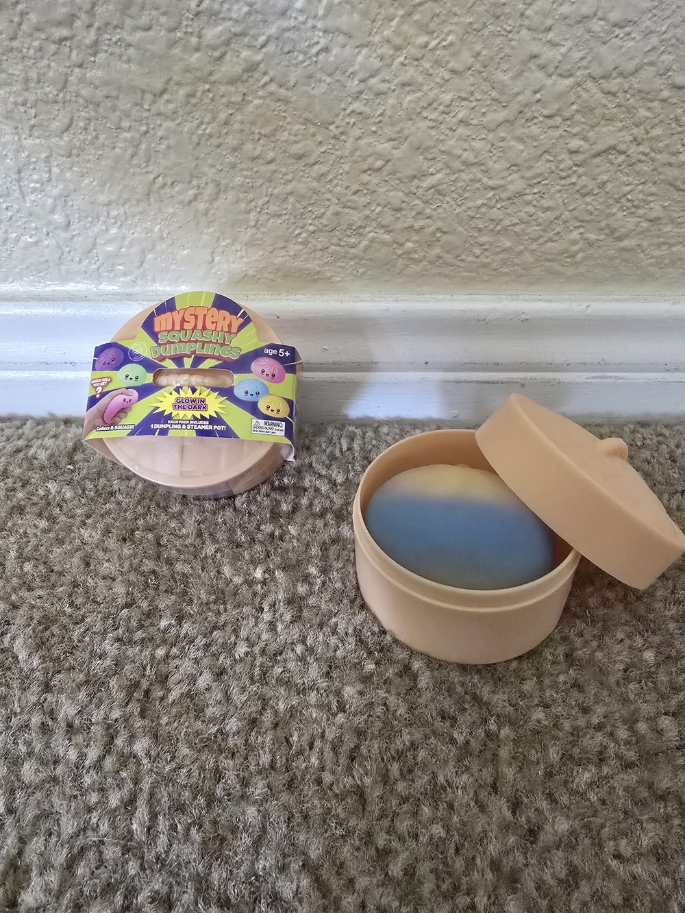 Mystery Squishy Dumplings - Surprise Colors